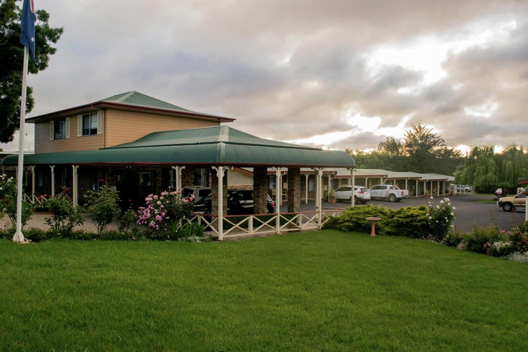 Rest Point Motor Inn Glen Innes Exteriör bild